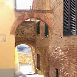 公寓 La Torre Del Conte,free Wi-fi, Amazing View